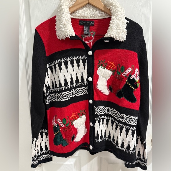 Women's Festive Red Black Sweater Holiday Christmas Furry Collar Fabric Buttons - Picture 1 of 7